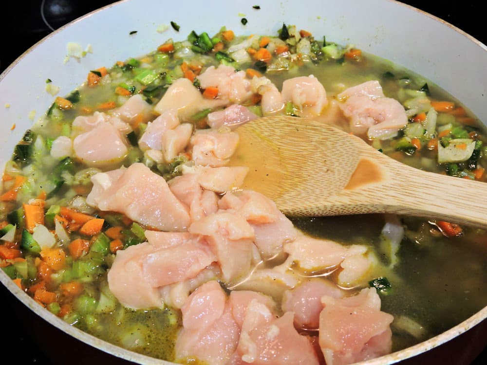 24Bite: Adding chicken to skillet