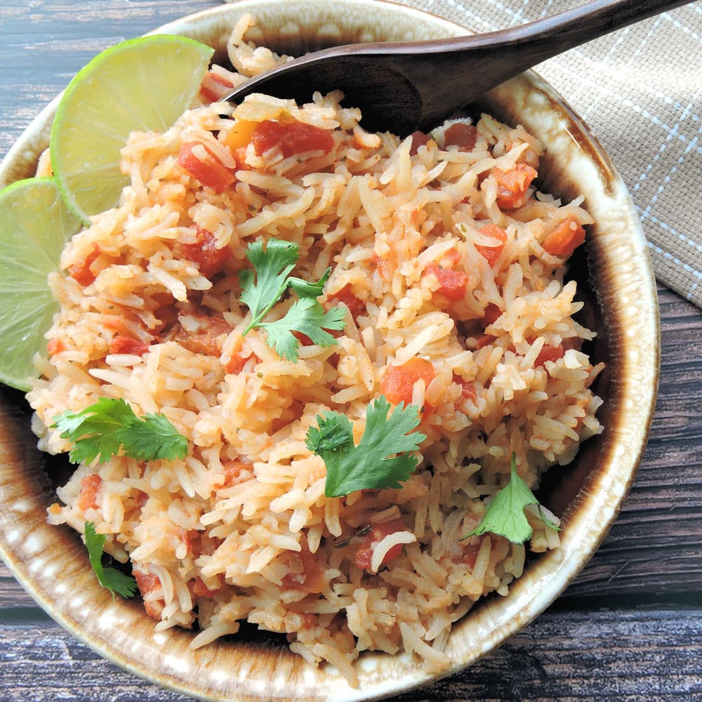 Spanish Rice with Tomatoes and Cilantro Recipe | 24Bite® Recipes