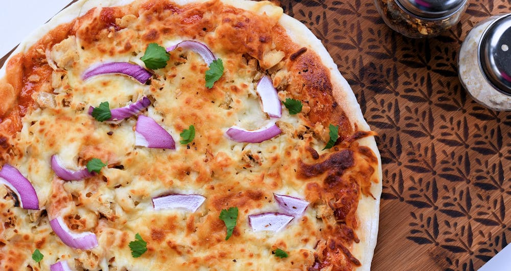24Bite: Barbecue Chicken Pizza