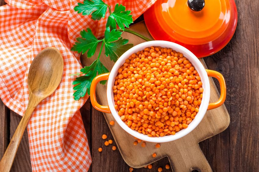 24Bite: image of lentils in a bowl © yelenayemchuk via 123rf.com