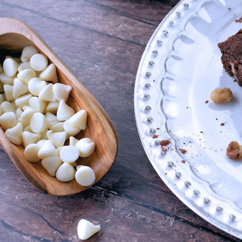 24 Bite: White Chocolate Chip Brownies Recipe by Christian Guzman