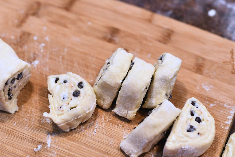 24Bite: Easy Cheese Danish with Chocolate Chips by Christian Guzman