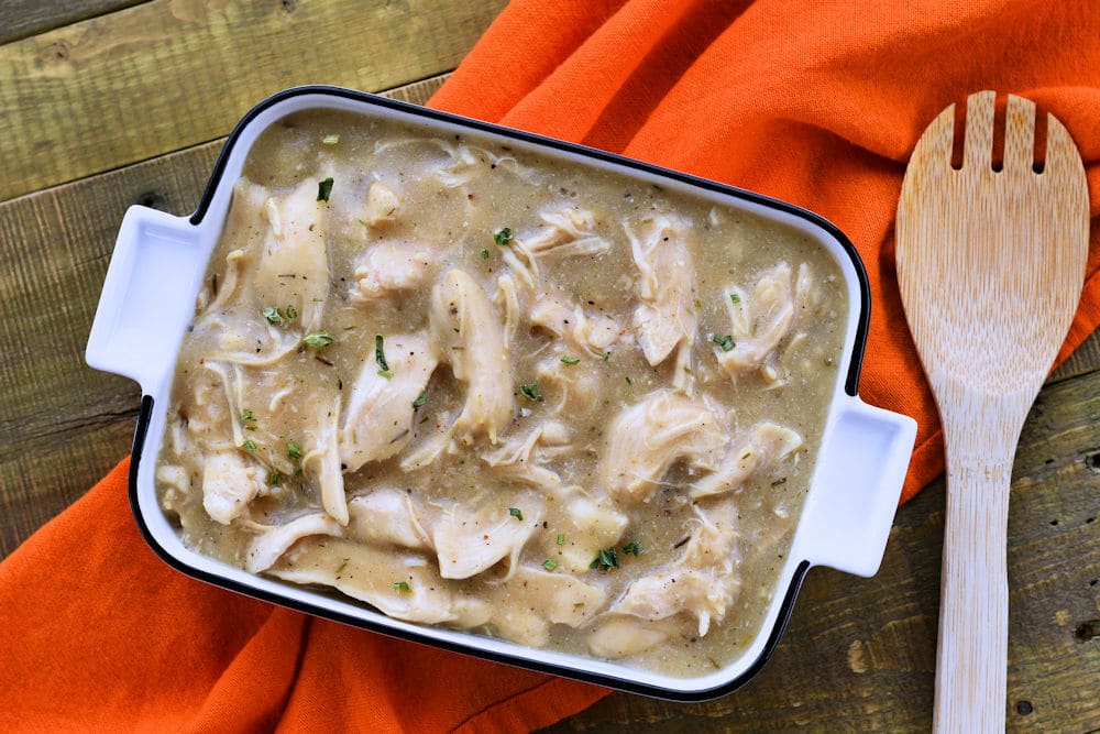 24Bite: Crockpot Chicken and Gravy Gluten Free Recipe by Christian Guzman