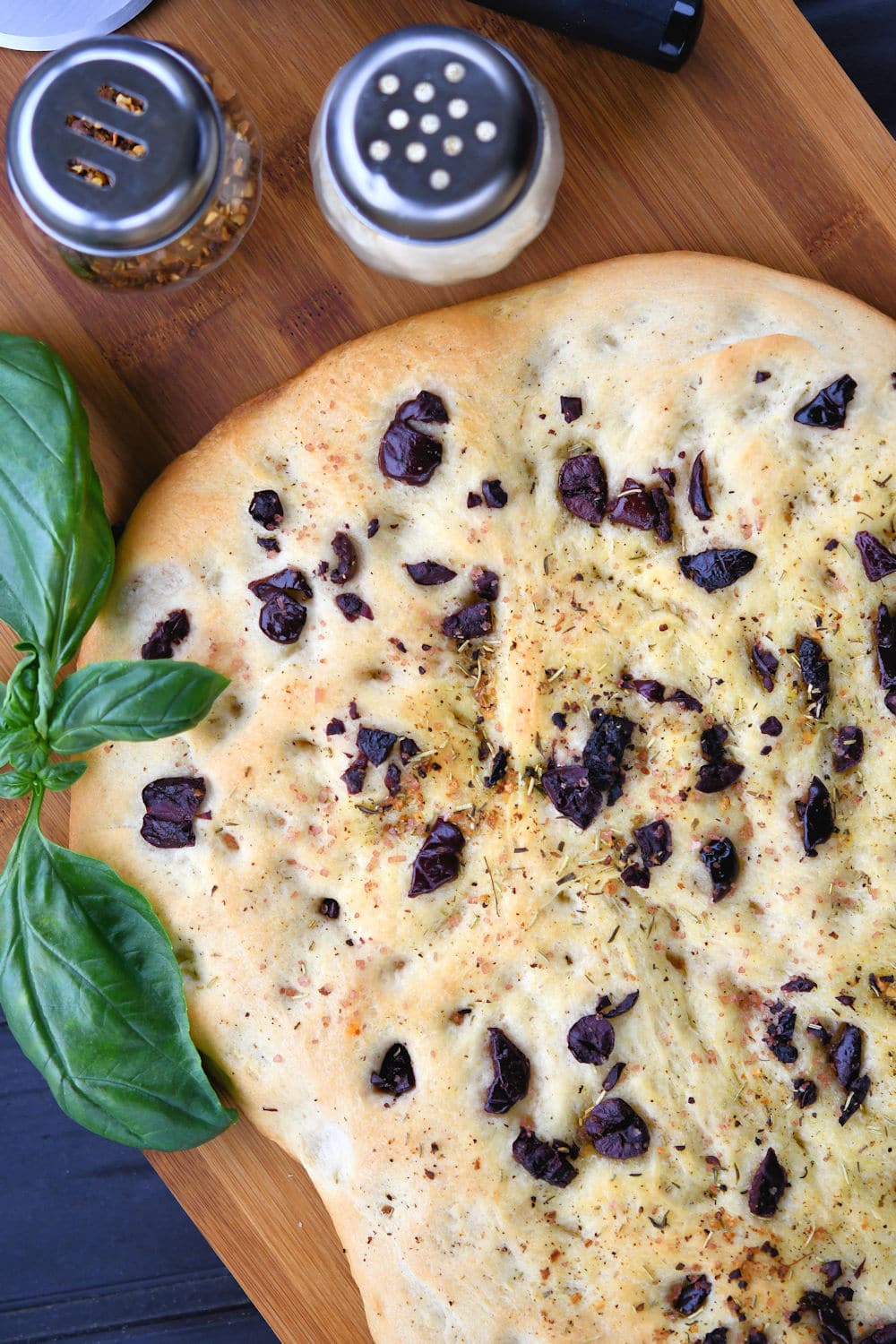 How to Make Focaccia Bread – Fig & Olive Platter