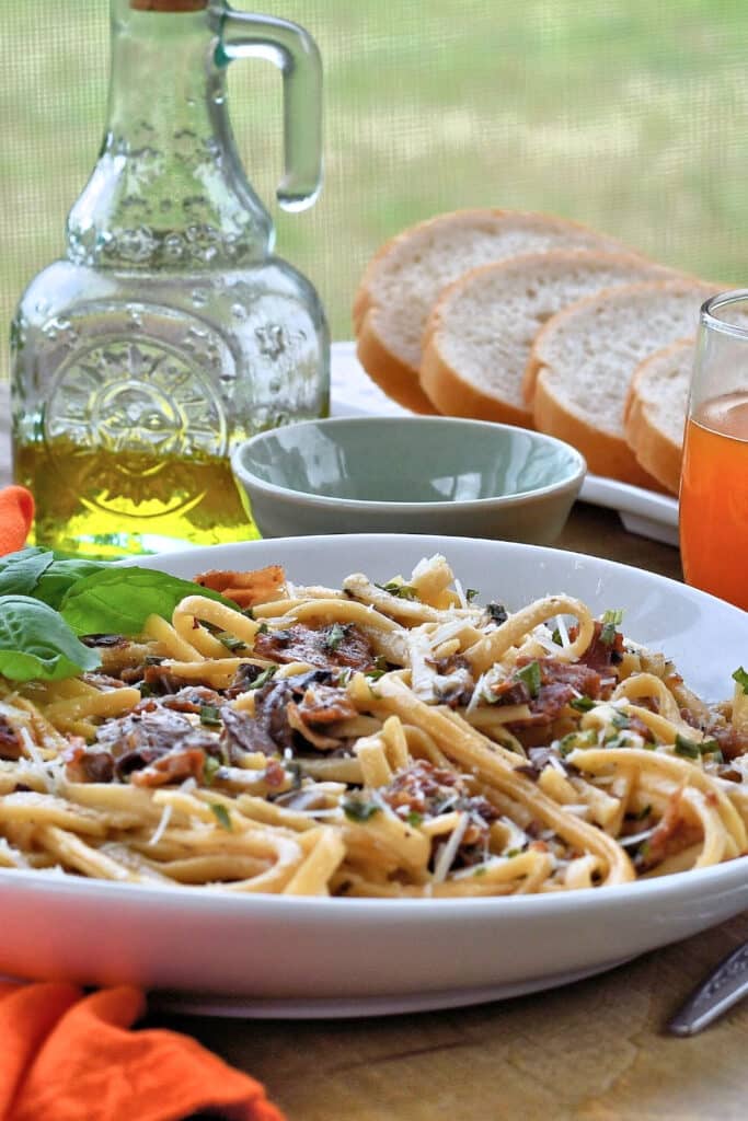 Fried Prosciutto and Mushrooms Pasta Dinner 24Bite® Recipes