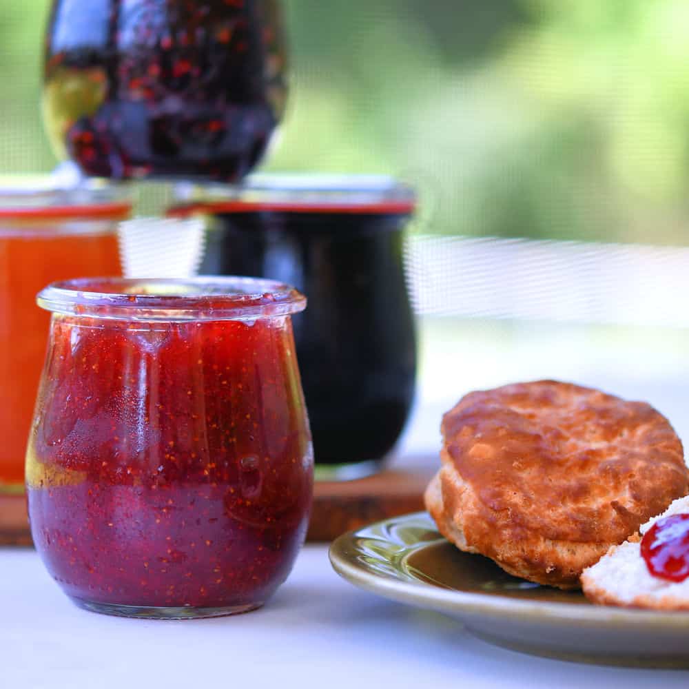 24Bite: 30 Minute One Jar Homemade Fruit Jam Without Pectin Recipe by Christian Guzman