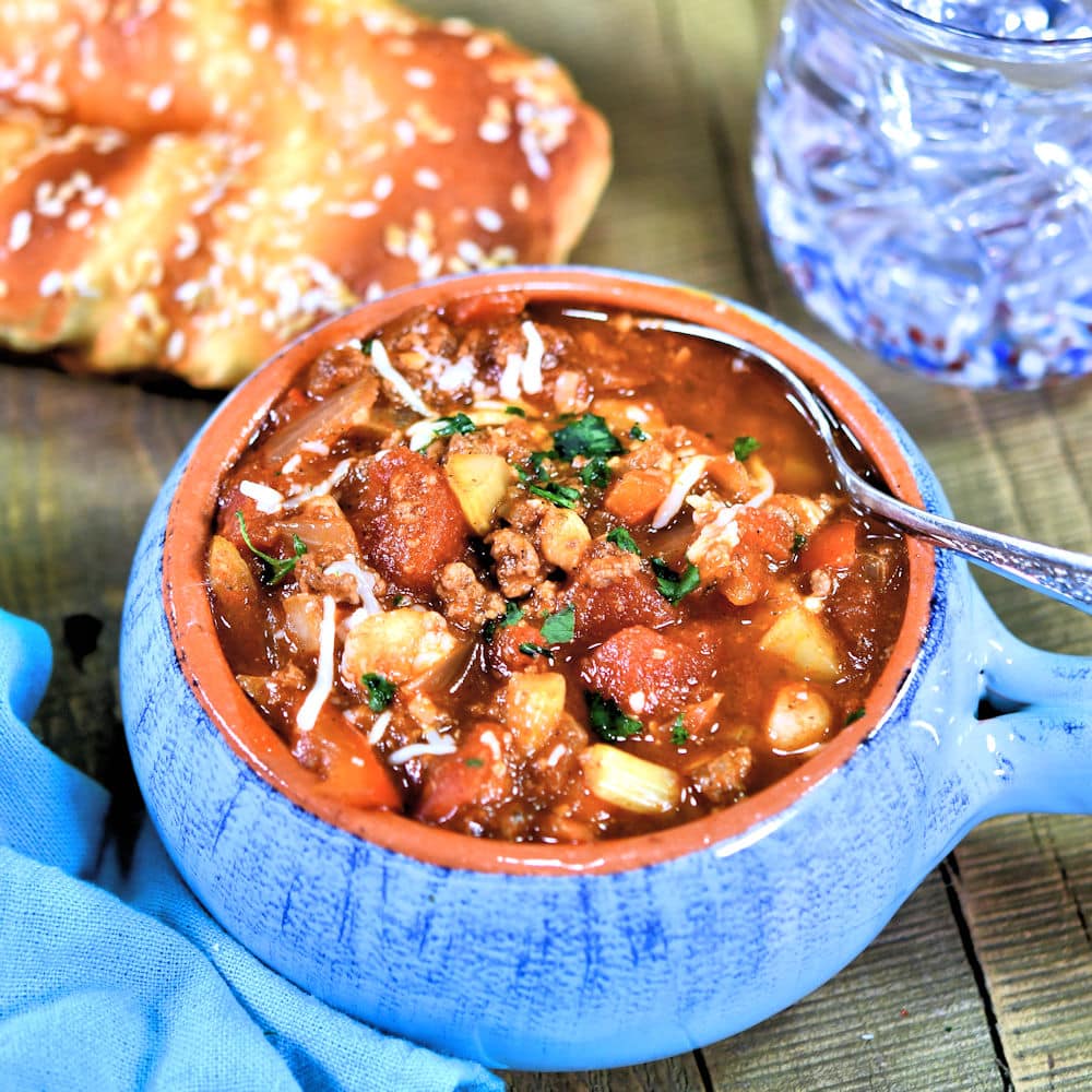 24Bite: Hamburger Soup Recipe by Christian Guzman