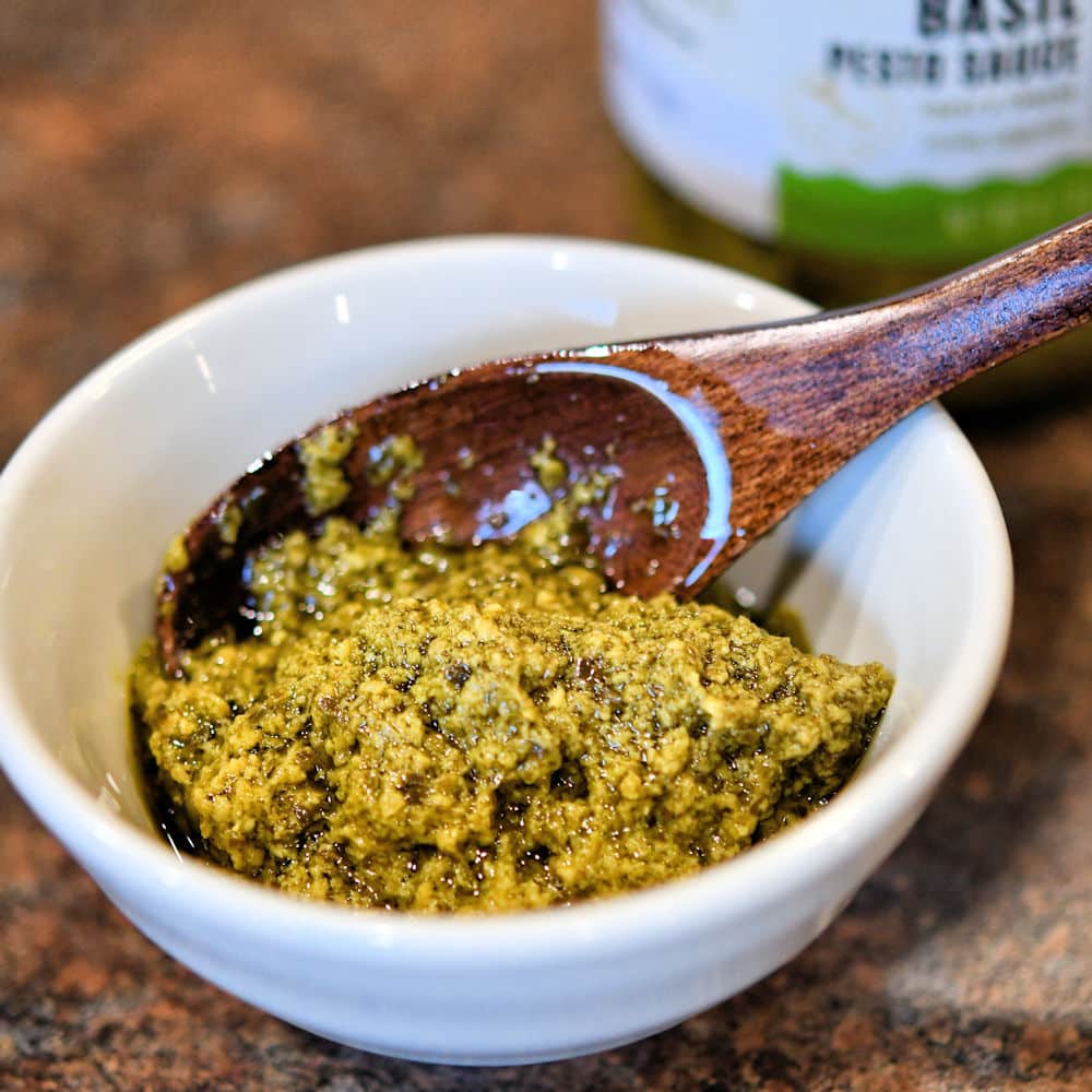 24Bite: a little bowl of pesto to show its consistency and texture