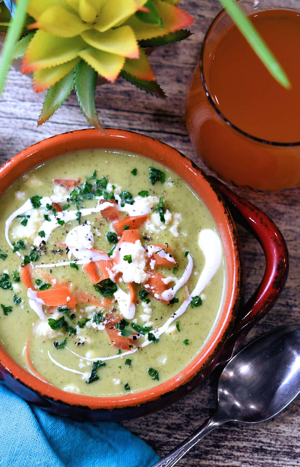 Spicy Zucchini Soup with Roasted Poblano Chiles