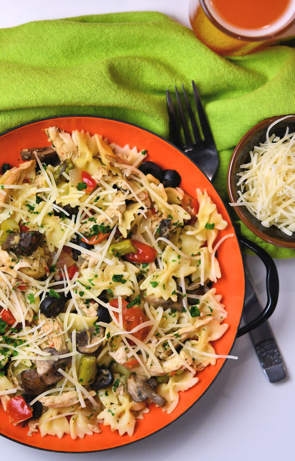 Easy Leftover Rotisserie Chicken Recipe 24Bite Recipes low-carb-shredded-rotisserie-chicken-chili-site-title-recipe