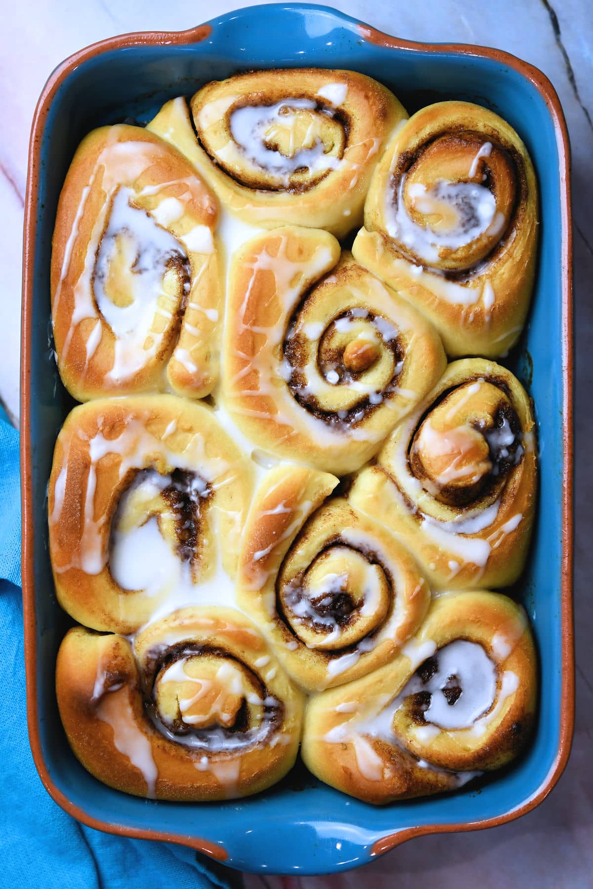 24Bite: Hawaiian Bread Cinnamon Rolls Recipe by Christian Guzman