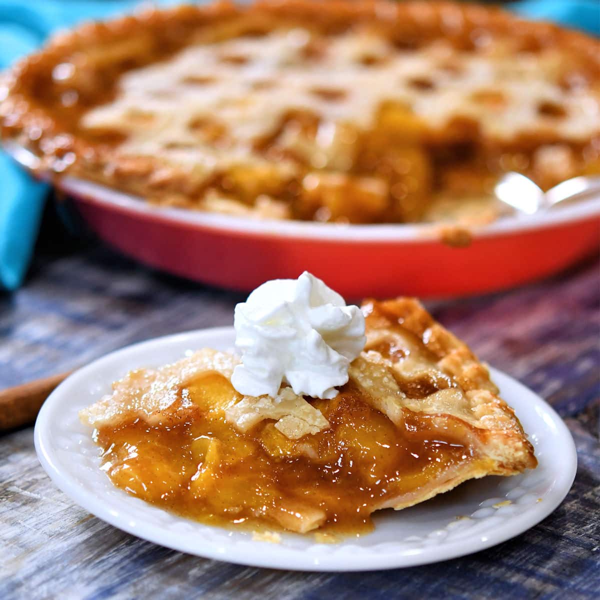 24Bite: Easy Southern Fresh Peach Pie Recipe by Christian Guzman