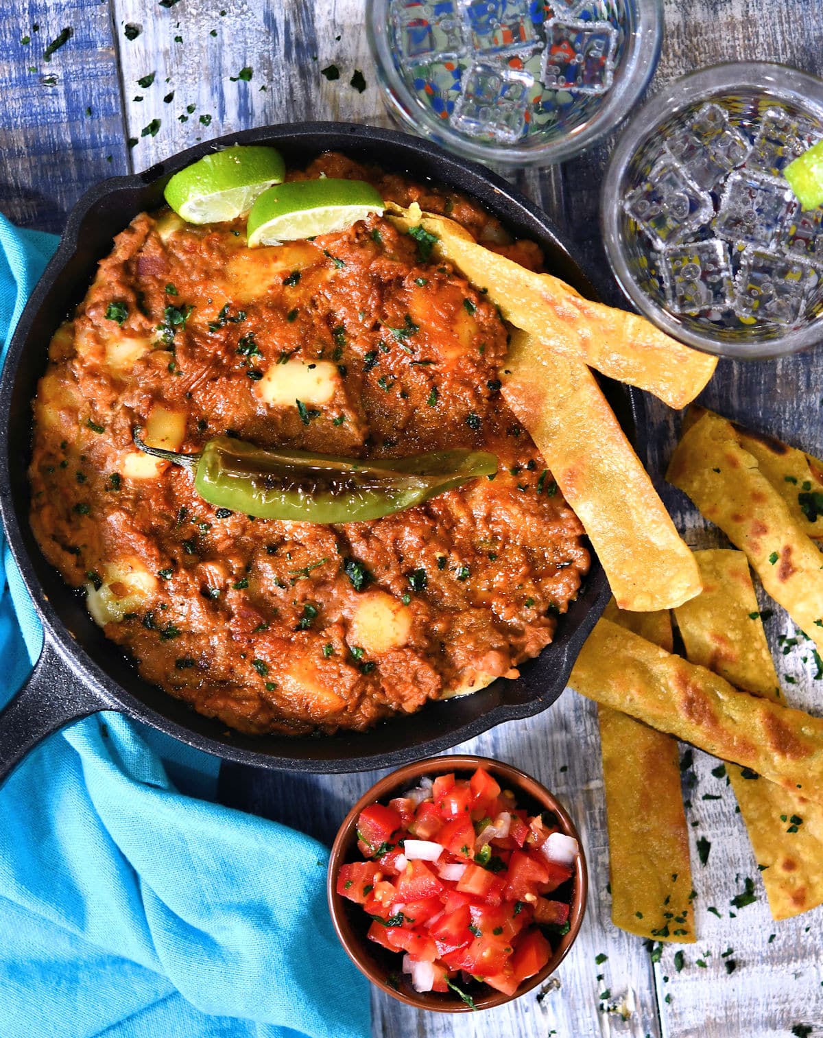 24Bite: Frijoles Puercos Sinaloa Refried Beans Recipe by Christian Guzman