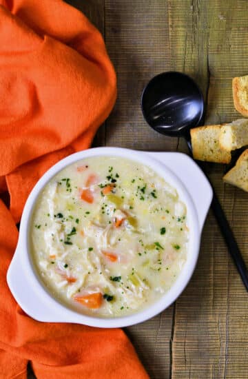 Instant Pot Creamy Chicken Soup | 24Bite® Recipes