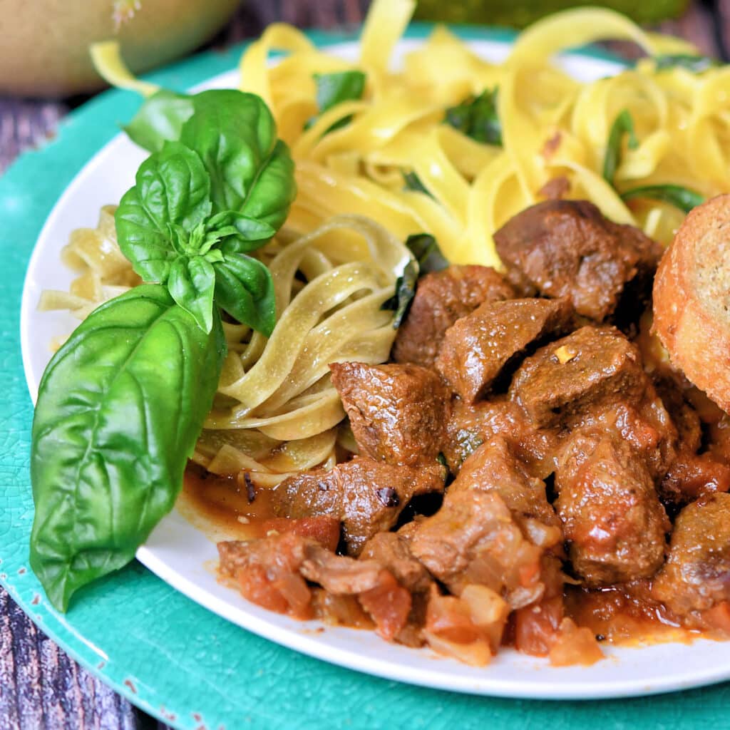 Instant Pot Venison Tomato Braised