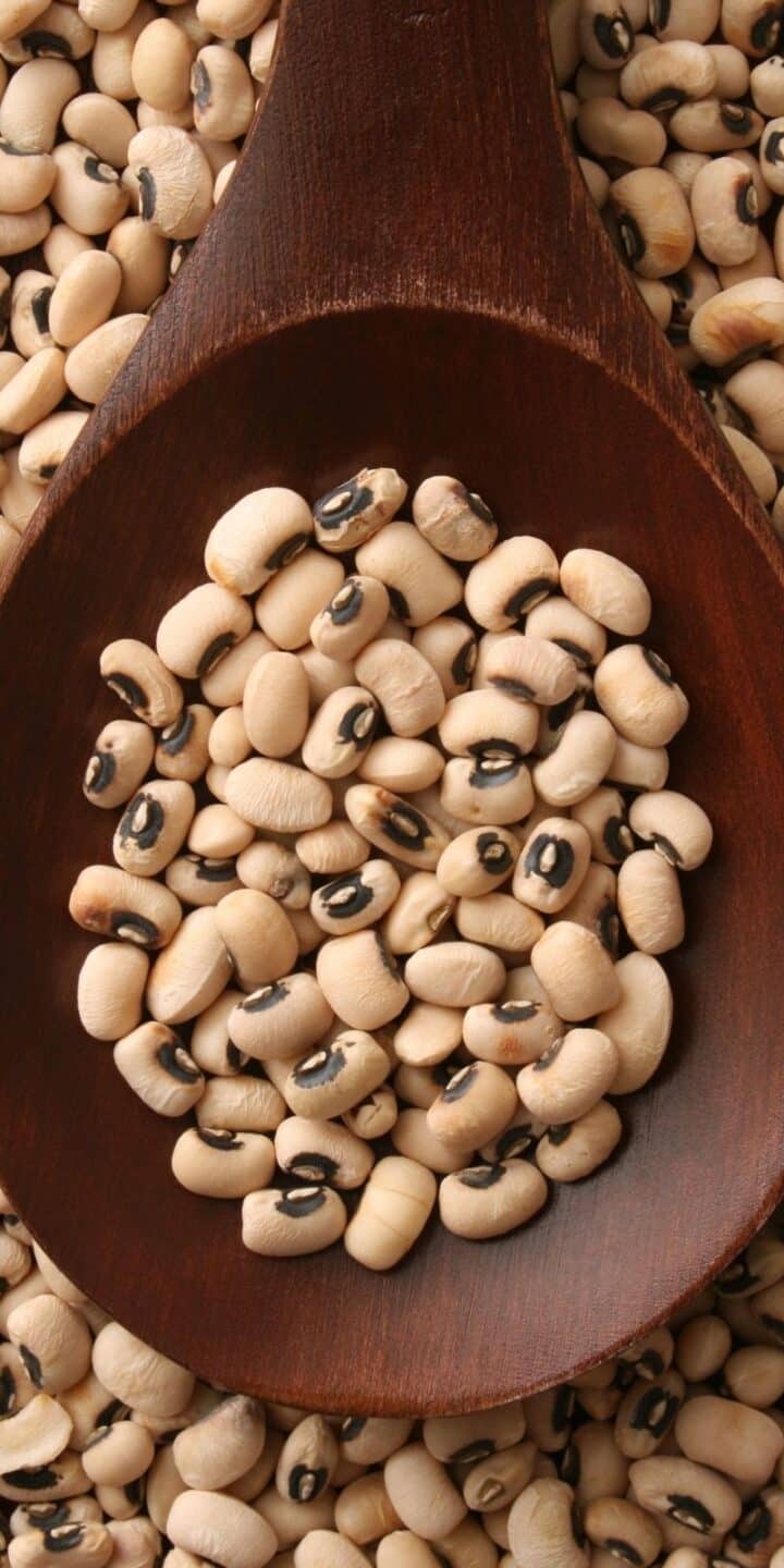 How to Cook Canned Black Eyed Peas | 24Bite® Recipes