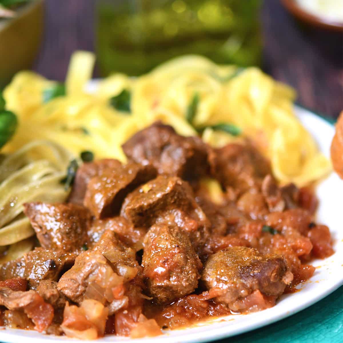 24Bite: Instant Pot Venison Tomato Braised Recipe by Christian Guzman