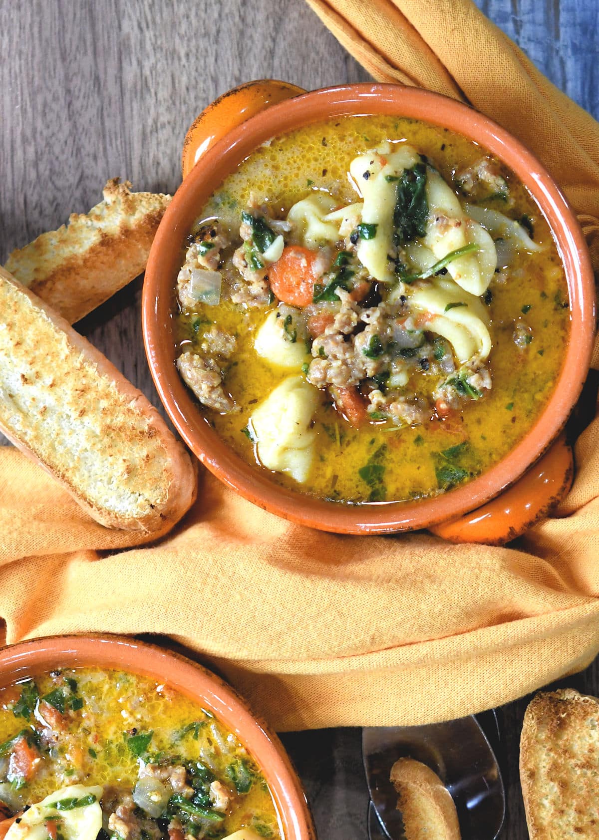 24Bite: Instant Pot Tortellini Soup recipe by Christian Guzman
