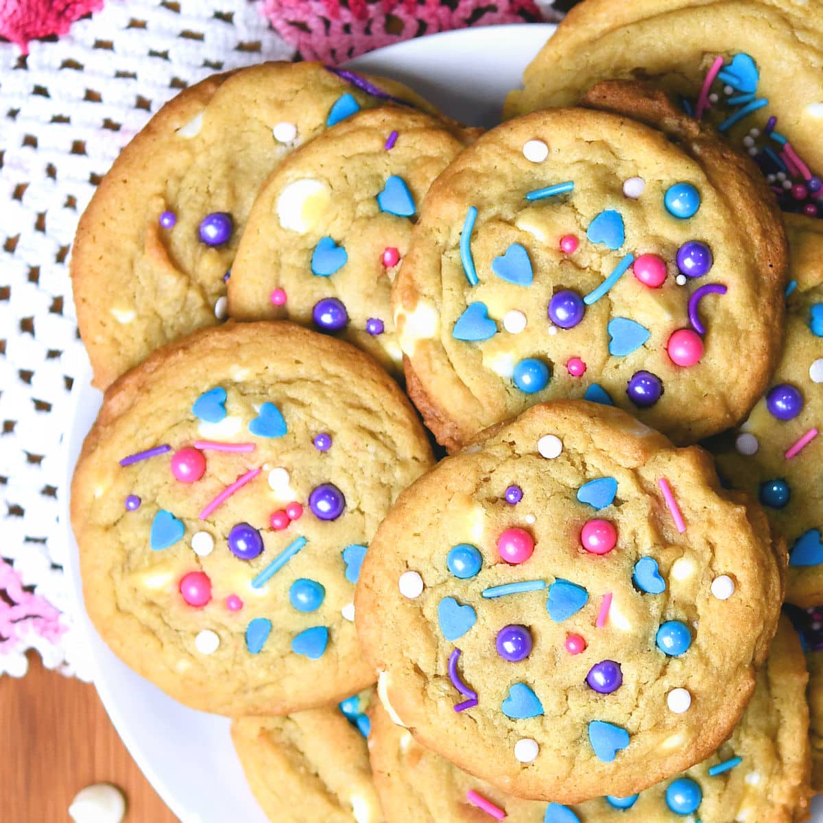 Mexican Pink Cookies (Polvorones Rosas) - The Monday Box