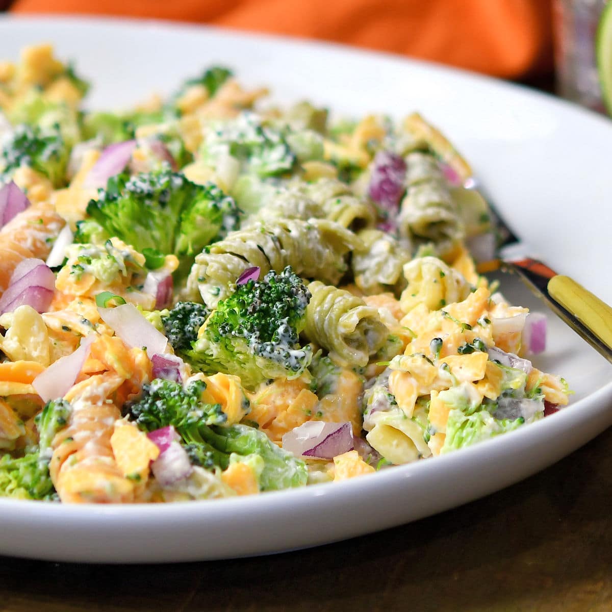 24Bite: Broccoli Cheddar Pasta Salad Recipe by Christian Guzman