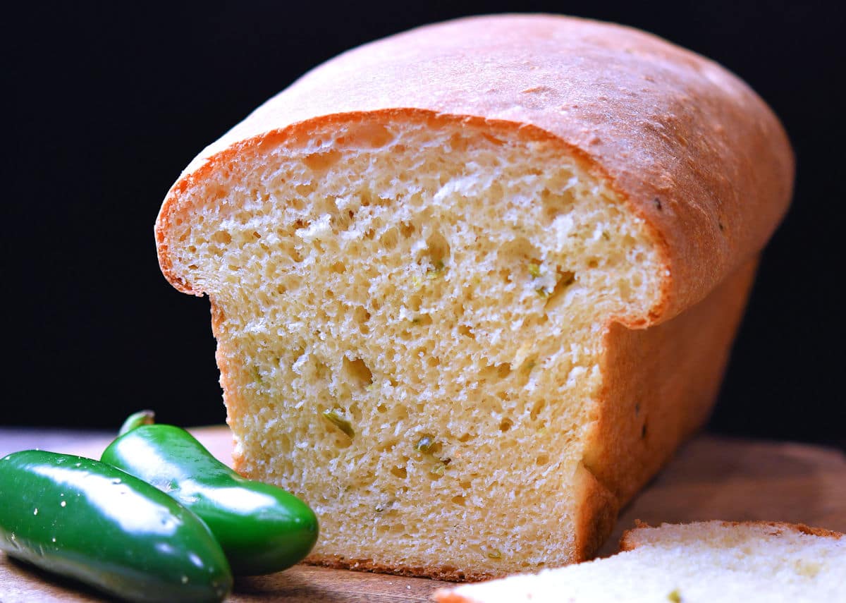 24Bite: Bread Machine Jalapeno Cheese Bread Recipe by Christian Guzman