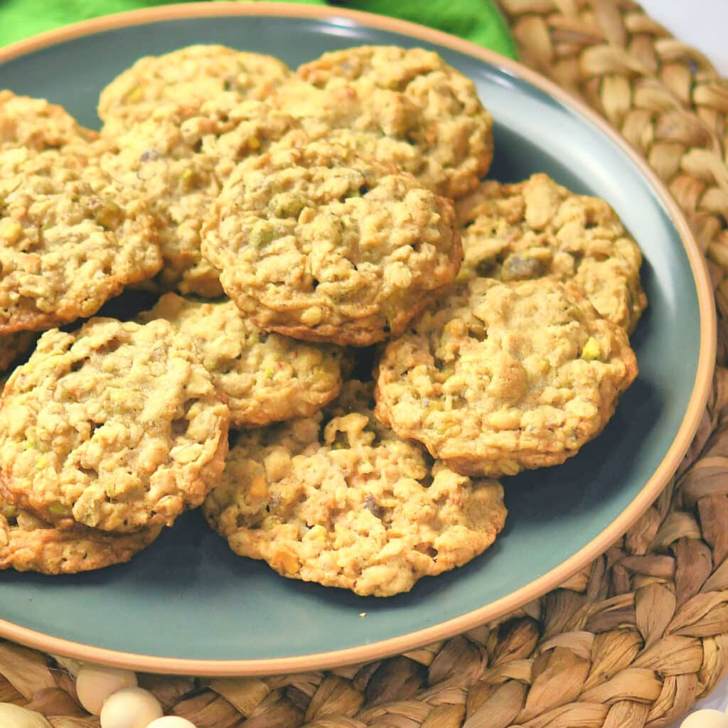 Oatmeal Honey Pistachio Cookies Recipe