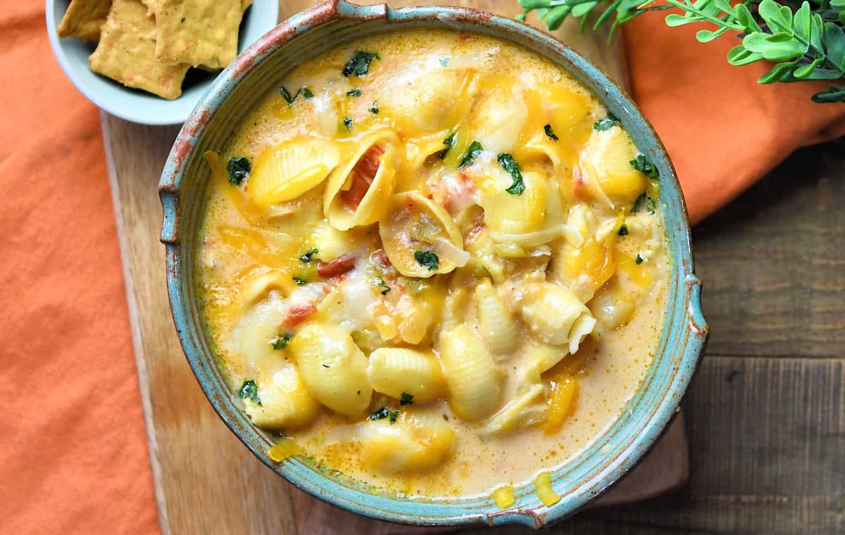 green chiles soup with cheese and shell pasta recipe